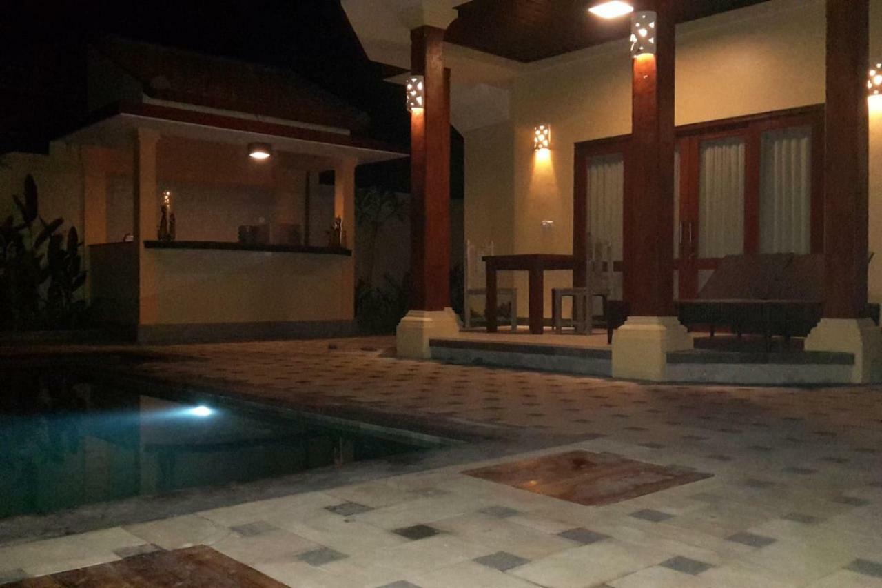 Bahari * Tejakula